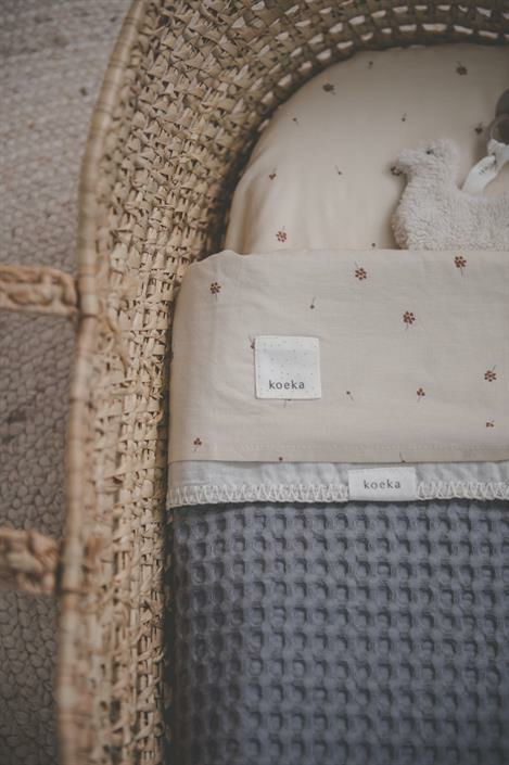 Koeka hoeslaken ledikant grainfield Warm white