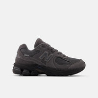 New Balance Sneakers 2002 Castlerock/black cement