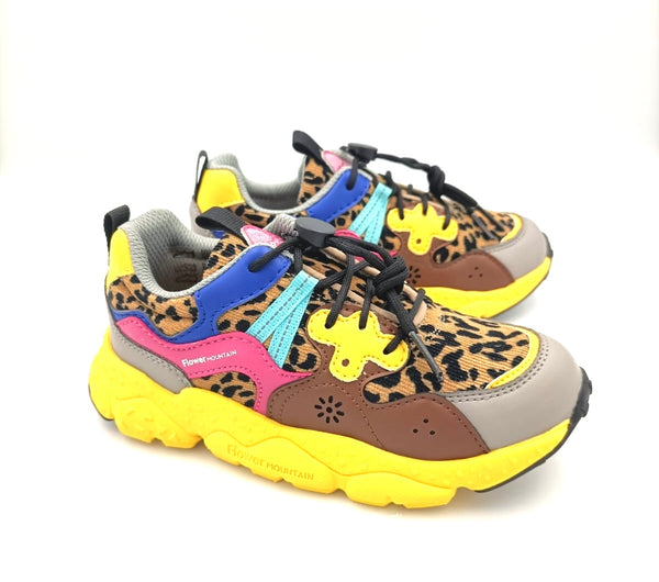 sneakers flower mountain