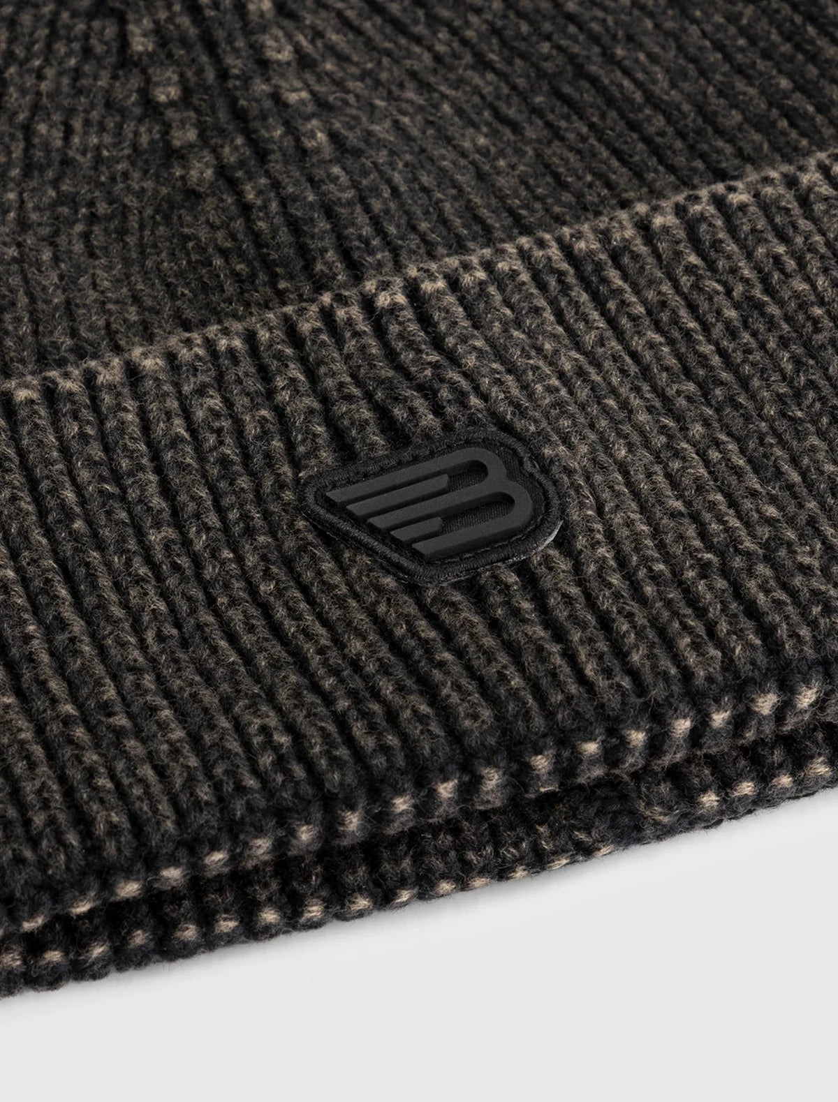 Regular fit beanie