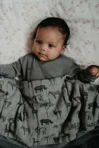 Snoozebaby swaddle cot GOTS Storm grey