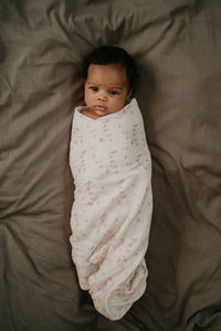 Snoozebaby swaddle cot GOTS Peach blush