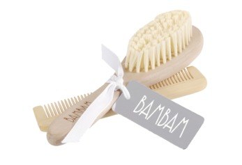 eco friendly brush&comb on display