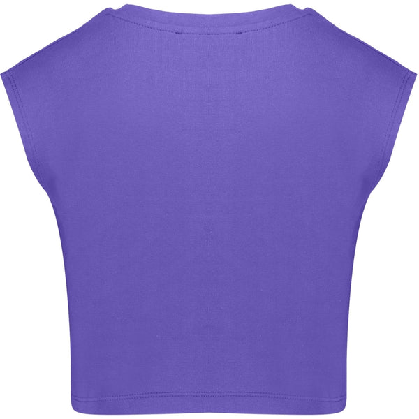 Nora Tee