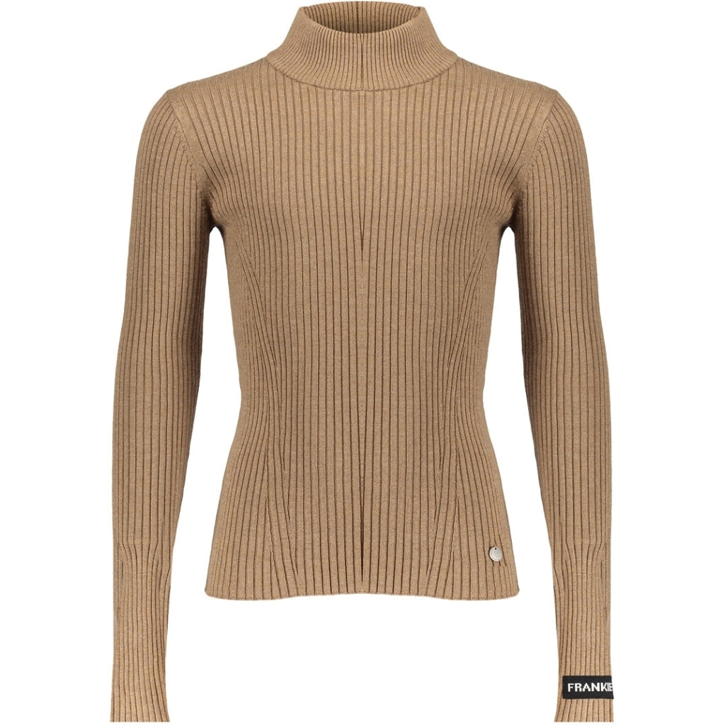 Tanith Turtle Neck Basic