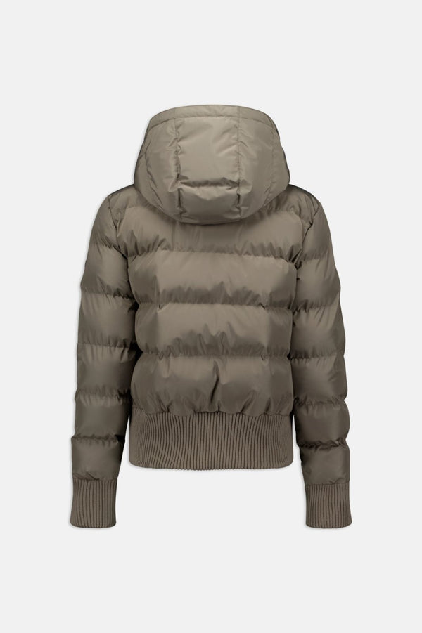 Tate bomber