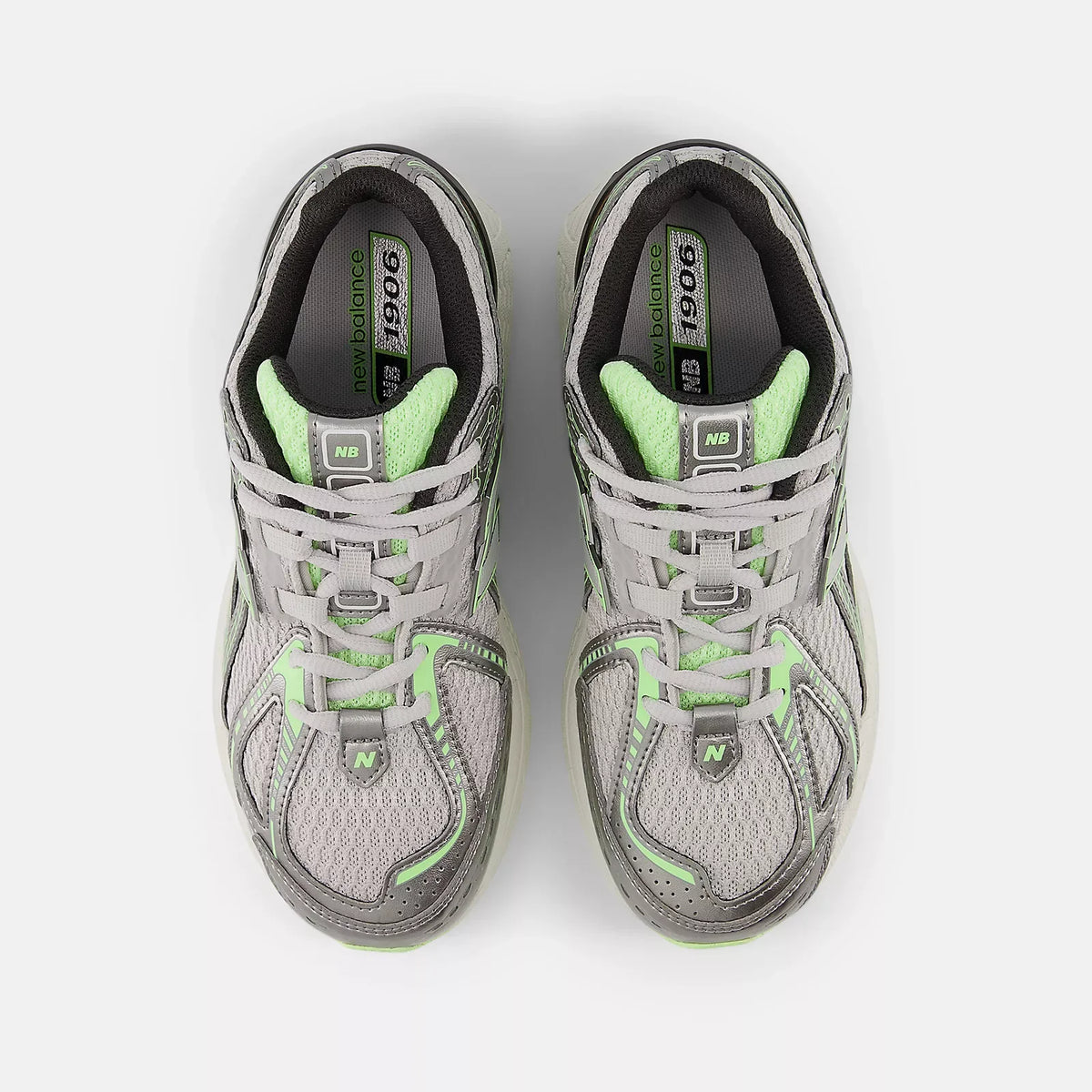 New Balance Sneakers 1906 Dark silver metallic/mint flash