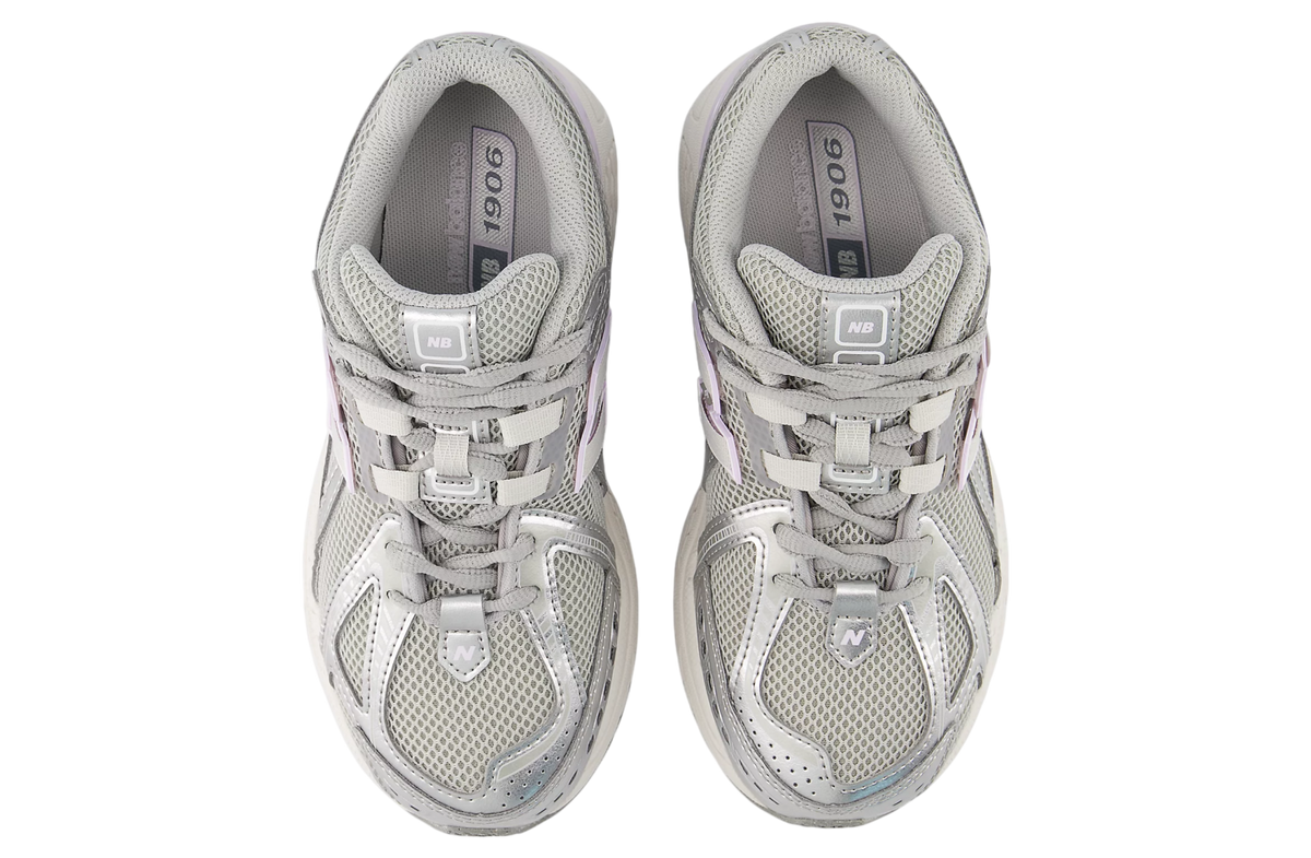 New Balance Sneakers 1906 Silver metallic/milk violet
