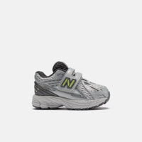 New Balance Sneakers 1906 Black metallic/alkaline green