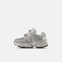 New Balance Sneakers 9060 Raincloud/truffle salt