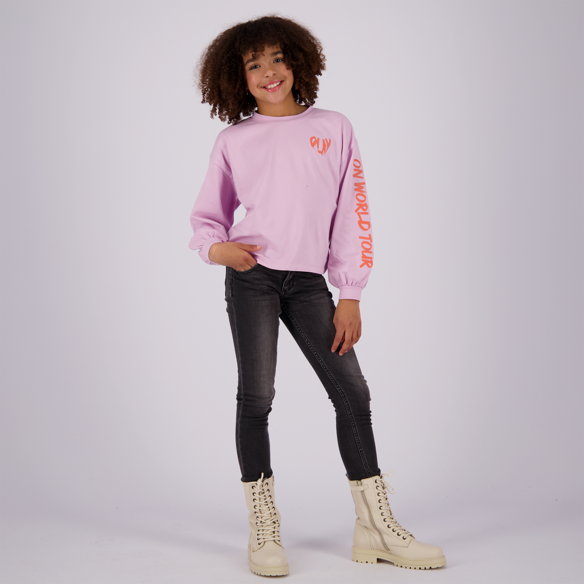 Jeanin t-shirt