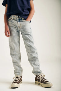 Jean Straight