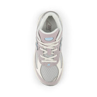 New Balance Sneakers 2002 Truffle salt/cloud blue
