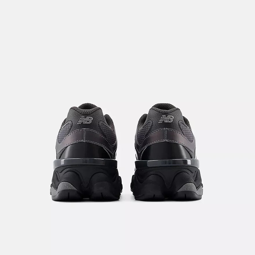 New Balance Sneakers 9060 Black/castlerock