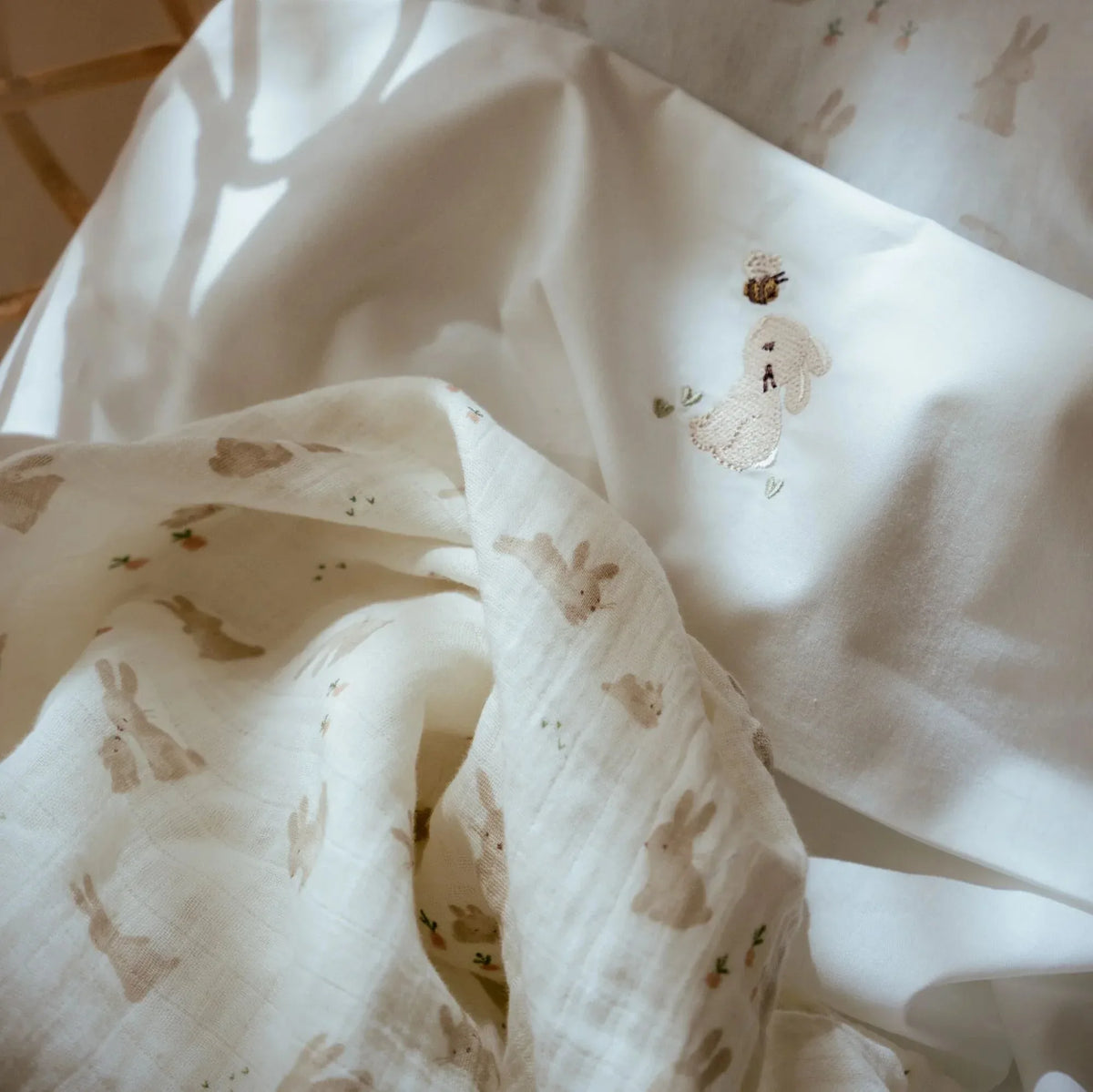 L.dutch Swaddle Baby Bunny White