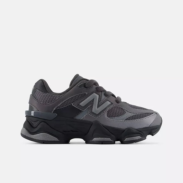 New Balance Sneakers 9060 Black/castlerock