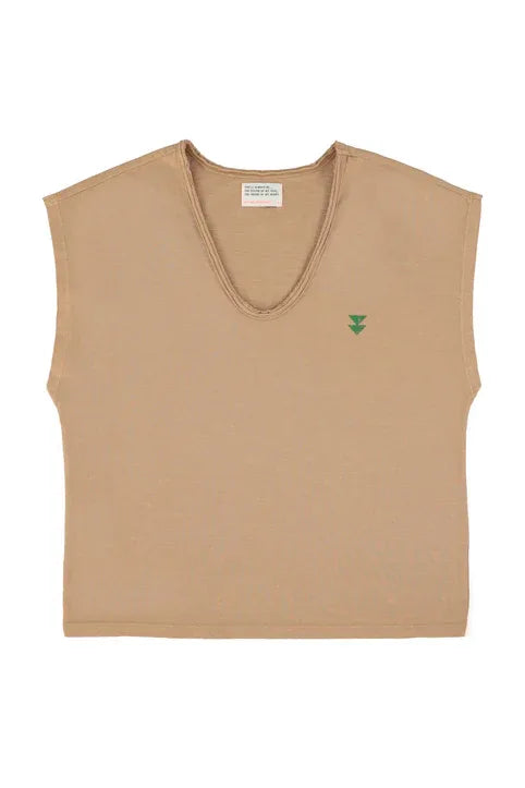 Sisters Department Sleeveless t-shirt dance at the kellerman Brown