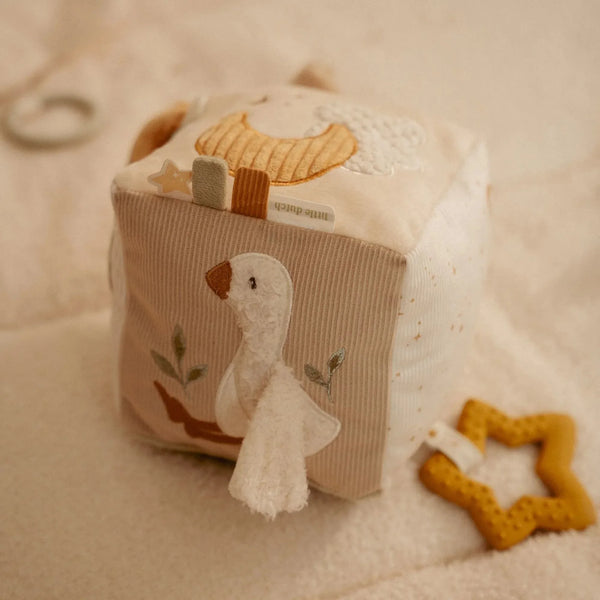 Activiteitenkubus Newborn Naturals GRS