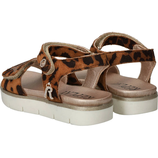 SANDAL 9