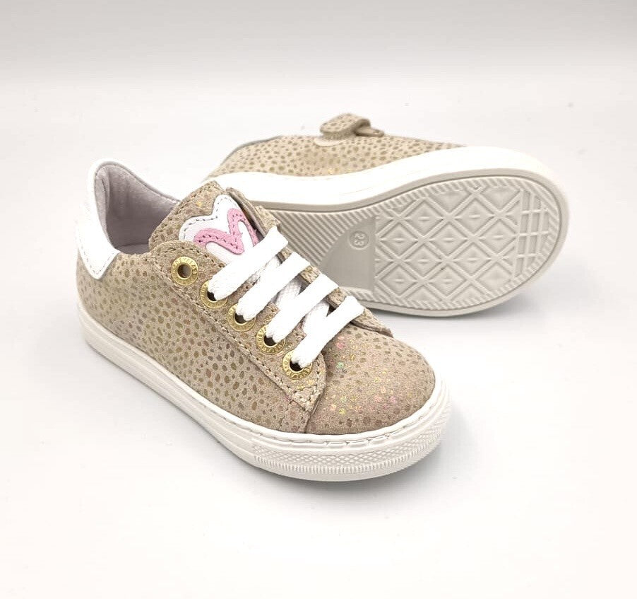 Girls low cut sneaker laces