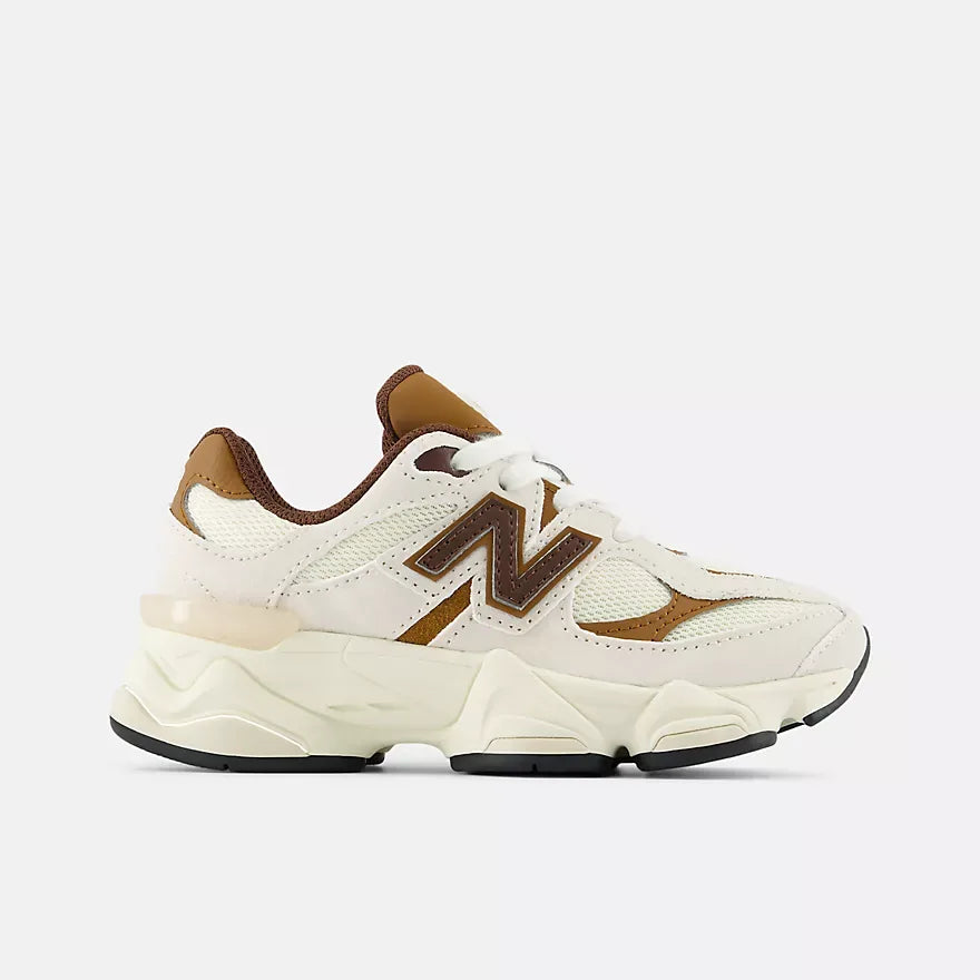 New Balance Sneakers 9060 Breakfast tea/angora