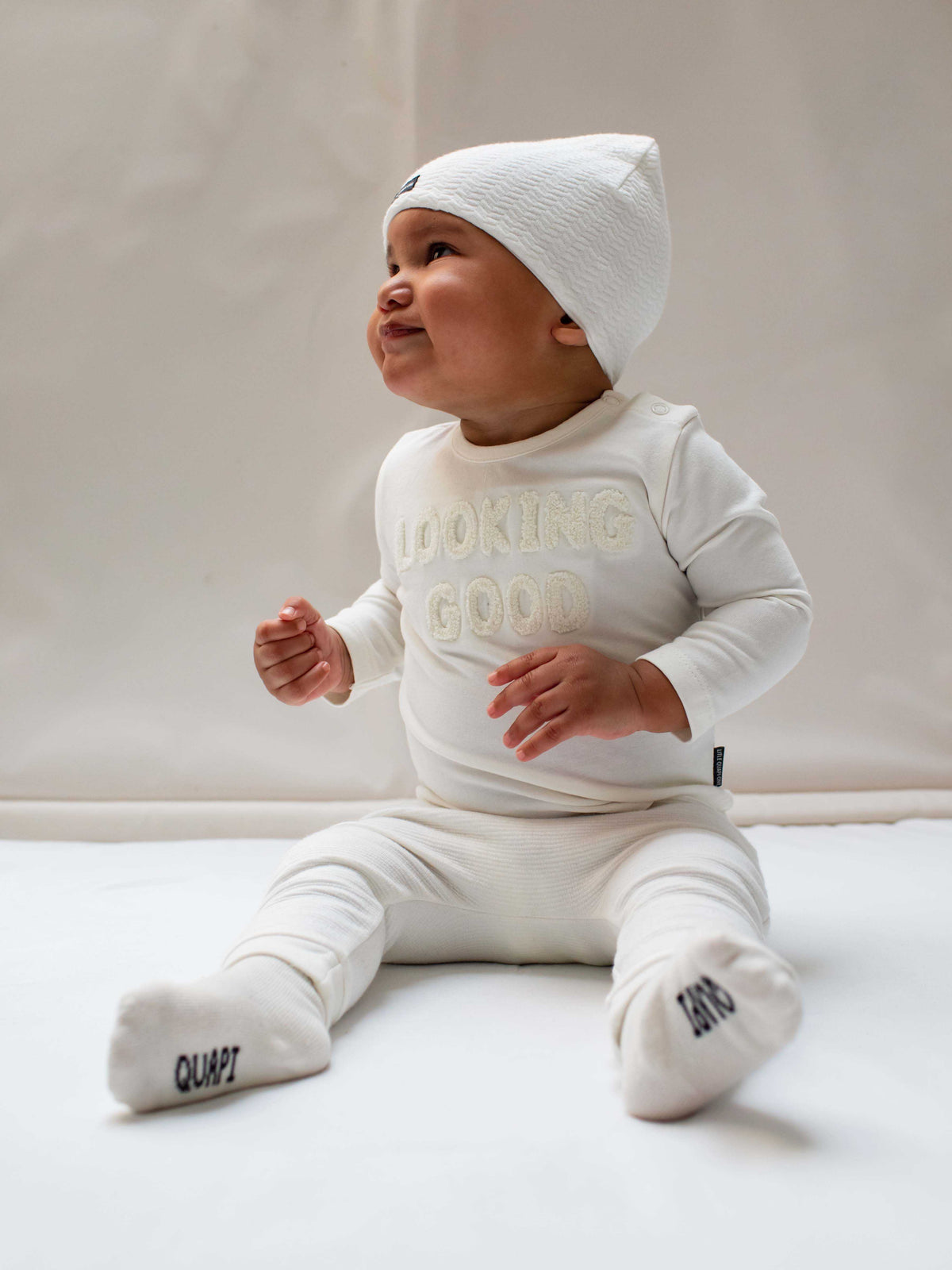 Quapi zjull nb05 mutsje Off white