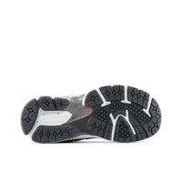 New Balance Sneakers 2002 Woodland/black